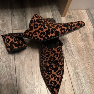 New without tags! Steven by Steve Maiden